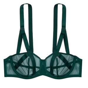 ❌SOLD❌ Victoria's Secret Emerald Green Bra 32D